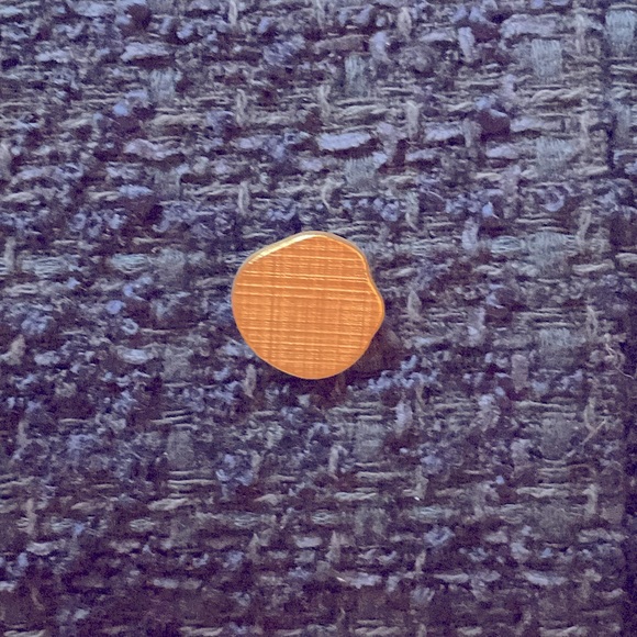 Size 8 Navy tweed mini skirt with gold buttons - Picture 3 of 4